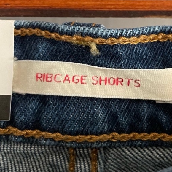 Levi’s Ribcage High Rise Distressed Ripped Denim Jean Short 77879-0012 - Picture 10 of 13